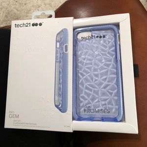 BRAND NEW TECH21 IPHONE 7 CASE
